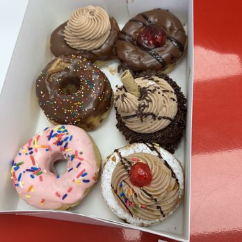 Jack Frost Donuts - Donuts Near Me - Avon, Ohio