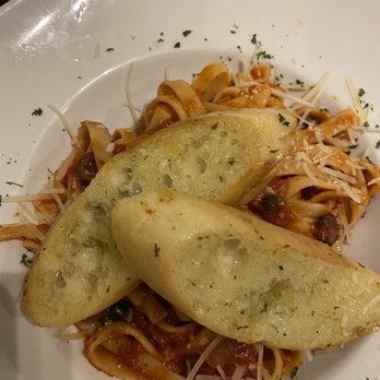 Mezzo Bistro & Bar - Puttanesca - Italian Near Me - Honolulu, Hawaii Mezzo Bistro & Bar - Puttanesca - Italian Near Me - Honolulu, Hawaii