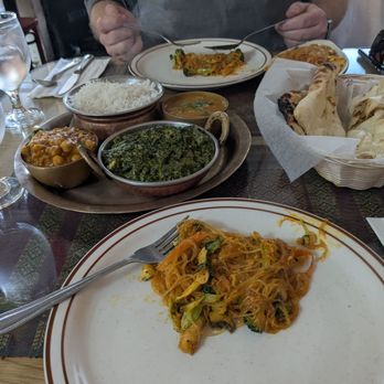 Tibet Nepal House - Vegetarian Thali with palak tofu - Himalayan/Nepalese Near Me - Pasadena, California Tibet Nepal House - Vegetarian Thali with palak tofu - Himalayan/Nepalese Near Me - Pasadena, California