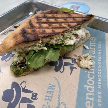Mendocino Farms - Chicken pesto sandwich - Salad Near Me - Houston, Texas Mendocino Farms - Chicken pesto sandwich - Salad Near Me - Houston, Texas
