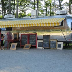 Winter Hill Farm Market - Meals served here