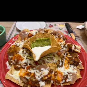 Buena Vista - Beef nachos - Mexican Near Me - Chicago, Illinois