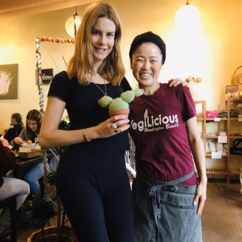 VegiOasis - Ana owner of VegiLicious - Vegan Near Me - Huntington Beach, California