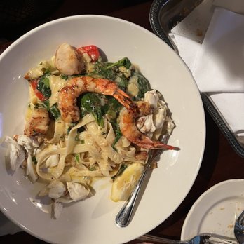 Pappadeaux Seafood Kitchen - Tailgate pasta - Seafood Near Me - Houston, Texas