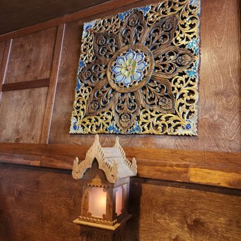 Isan Thai Restaurant - in the mood for Thai food. - Thai Near Me - Sarasota, Florida