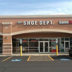 Shoe Dept