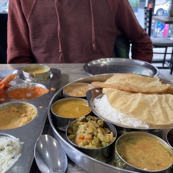 Saravana Bhavan - Deluxe thali - Vegetarian Near Me - New York, New York Saravana Bhavan - Deluxe thali - Vegetarian Near Me - New York, New York