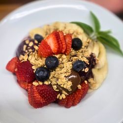 Cafe 422 - acai bowl