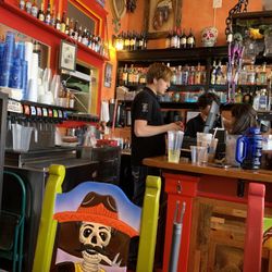 Vaqueros Grill & Cantina - Bar area