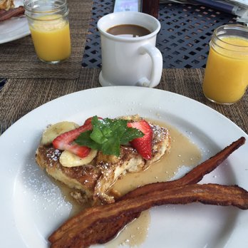 The Hope & Glory Inn - Delicious breakfast! Banana fosters French toast with bacon - Hotels Near Me - Irvington, Virginia The Hope & Glory Inn - Delicious breakfast! Banana fosters French toast with bacon - Hotels Near Me - Irvington, Virginia