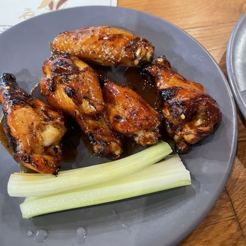 The Rabbit Hole - The best smoked wings in the North Loop - Sports Bars Near Me - Minneapolis, Minnesota The Rabbit Hole - The best smoked wings in the North Loop - Sports Bars Near Me - Minneapolis, Minnesota
