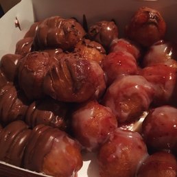Half chocolate hazelnut, half choco raspberry Half chocolate hazelnut, half choco raspberry