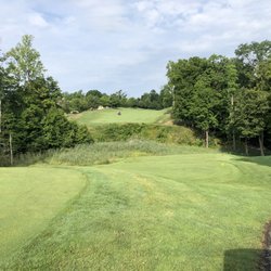 Whispering Woods Golf Club - Hole 1