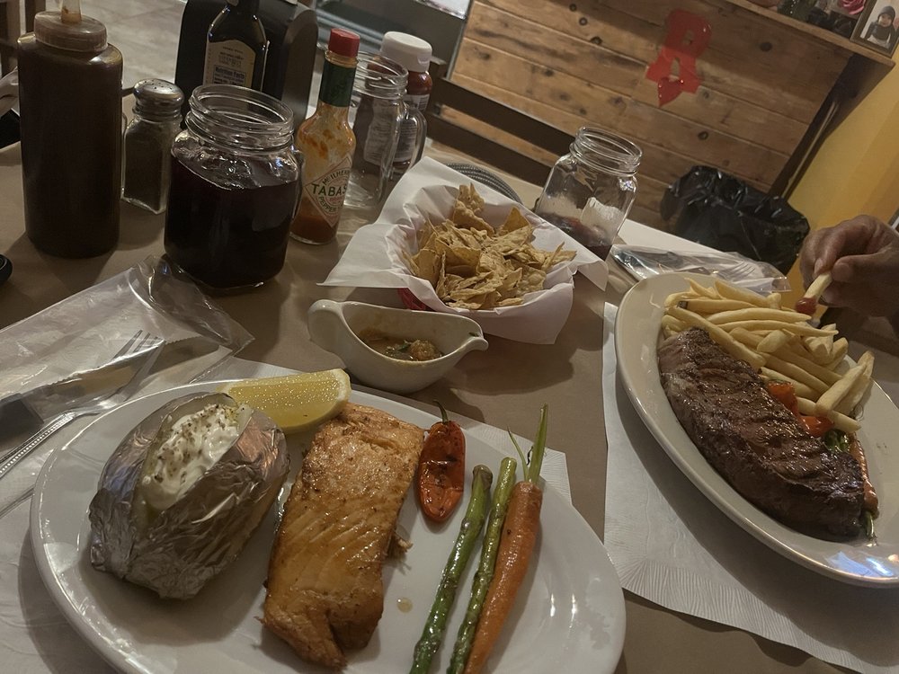 MARIO’S STEAK HOUSE - Updated June 2024 - 12 Photos - Avenida Emiliano ...