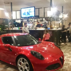 Lou Cresci - Le bar