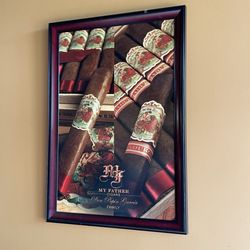 Mr Cs Cigar Lounge