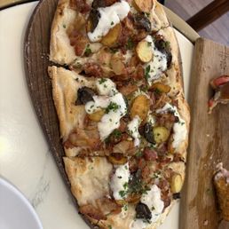 Potato Bacon Pinsa