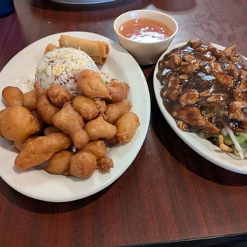 Chopsticks House - Sweet and sour chicken, pork, fried rice, spring rolls and chicken chow mein.. - Chinese Near Me - Preston, Idaho Chopsticks House - Sweet and sour chicken, pork, fried rice, spring rolls and chicken chow mein.. - Chinese Near Me - Preston, Idaho
