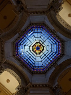 Indiana Statehouse by null