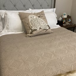 My Pottery Barn comforter is Gone/Lost/Stolen from Tide Dry Cleaners and they ignored my request for compensation months ago. NO TRUST! My Pottery Barn comforter is Gone/Lost/Stolen from Tide Dry Cleaners and they ignored my request for compensation months ago. NO TRUST!