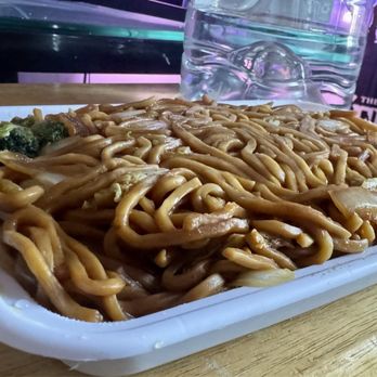 J's Kitchen Chinese - 124. Vegetable Lo Mein - Chinese Near Me - Latham, New York