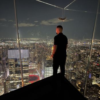 Peak with Priceless Restaurant & Bar - View from edge - New American Near Me - New York, New York Peak with Priceless Restaurant & Bar - View from edge - New American Near Me - New York, New York