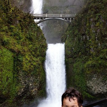 Multnomah Falls - Hiking Near Me - Bridal Veil, Oregon Multnomah Falls - Hiking Near Me - Bridal Veil, Oregon