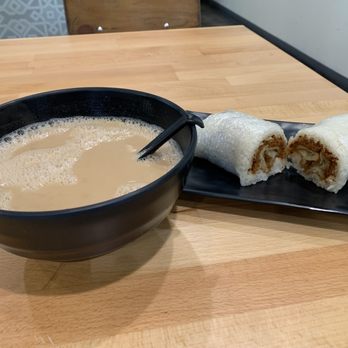 Yi Mei - Rice roll + hot mixed soy n peanut milk - Taiwanese Near Me - San Gabriel, California