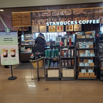 Starbucks - Placing my order ahead on their App.  2/28/22 - Coffee & Tea Near Me - Shelby Township, Michigan