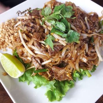 Pasara Thai - Pad Thai with beef ($11) - Thai Near Me - Alexandria, Virginia