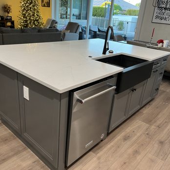 Salazar Contracting - a kitchen island with a sink and dishwasher - General Contractors Near Me Salazar Contracting - a kitchen island with a sink and dishwasher - General Contractors Near Me