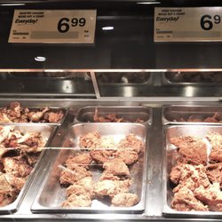 Vons - Fried chicken, under heat lamp
