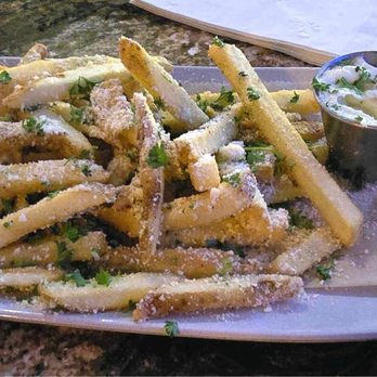 World of Beer - Parmesan fries with white truffle sauce - Gastropubs Near Me - Cypress, Texas World of Beer - Parmesan fries with white truffle sauce - Gastropubs Near Me - Cypress, Texas