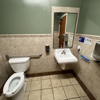 SL Kitchen - 7/16/25 FYI. Unisex restroom - Thai Near Me - San Leandro, California