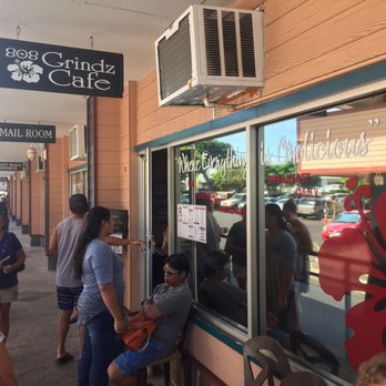 808 Grindz Cafe - Exterior. On the side of a shopping plaza a little hard to find. - Cafes Near Me - Lahaina, Hawaii