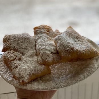 Coffee Call - beignets - Cafes Near Me - Baton Rouge, Louisiana Coffee Call - beignets - Cafes Near Me - Baton Rouge, Louisiana