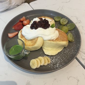 Hanabusa Cafe - Matcha pancake - Pancakes Near Me - Chicago, Illinois