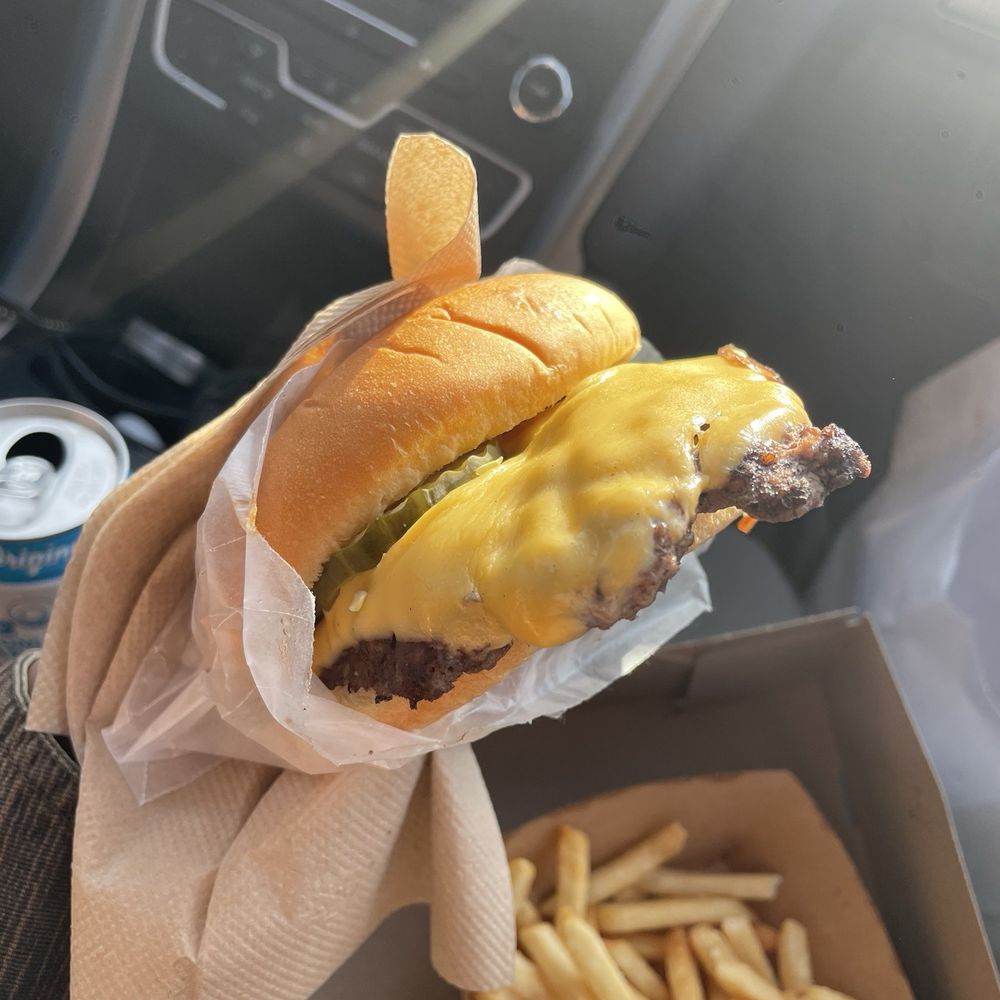 The Station - Single Burger - Burgers Near Me - Berkeley, California