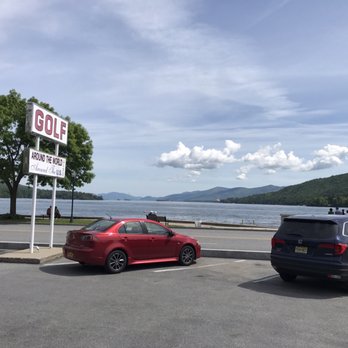 Around the World Golf - Nice view - Mini Golf Near Me - Lake George, New York