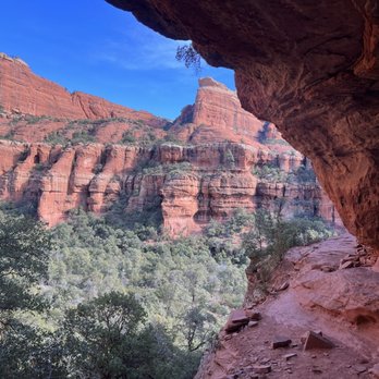 Boynton Canyon Trail - Hiking Near Me - Sedona, Arizona Boynton Canyon Trail - Hiking Near Me - Sedona, Arizona