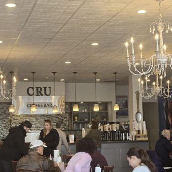 Cru Cafe - Nice seating area - Breakfast & Brunch Near Me - Newport, Rhode Island