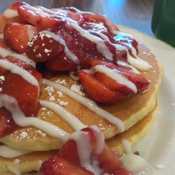 Cora's - Seasonal pancake - Breakfast & Brunch Near Me - Victoria, British Columbia