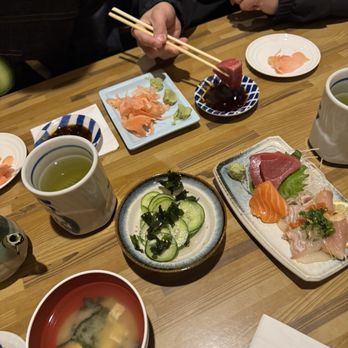 Hama Sushi - Sushi Bars Near Me - Los Angeles, California Hama Sushi - Sushi Bars Near Me - Los Angeles, California