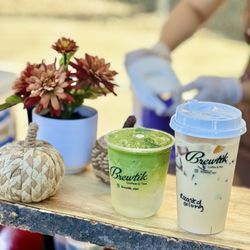 Brewtik - Specialty roasted oolong tea and coconut matcha