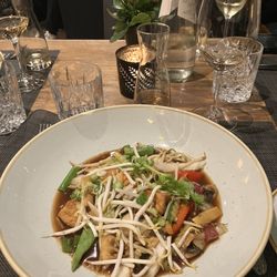 Hoa Thoa - Veggie wok delish