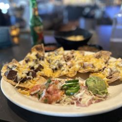 Uncle Julio's - Nachos-fajita beef and chicken