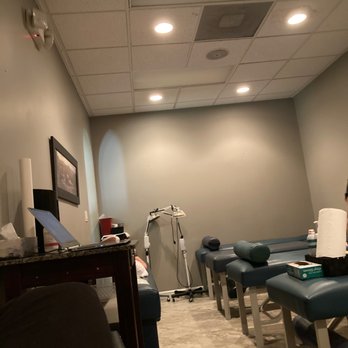 Stirling Spinal Health - Chiropractors Near Me - Hollywood, Florida