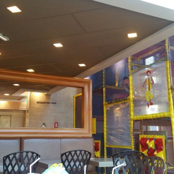 Mcdonald's - Air de jeux pour enfants - Fast Food Near Me - Orgeval, 78