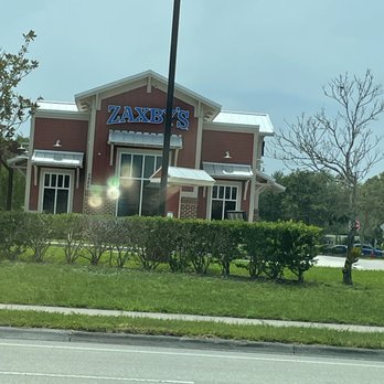 Zaxbys - Zaxby's Chicken Fingers & Buffalo Wings - Chicken Wings Near Me - Greenacres, Florida