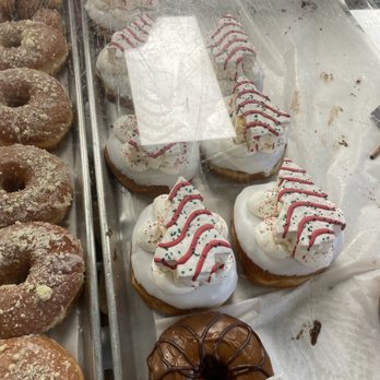 Hurts Donut - Christmas Tree Cake Donut - Donuts Near Me - Oklahoma City, Oklahoma Hurts Donut - Christmas Tree Cake Donut - Donuts Near Me - Oklahoma City, Oklahoma